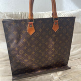 Louis Vuitton Sac Plat