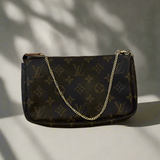 Louis Vuitton Pochette