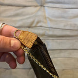 Louis Vuitton Pochette
