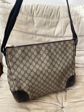 Laden Sie das Bild in den Galerie-Viewer, Gucci Crossbody Bag