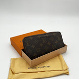 Louis Vuitton Zippy Wallet