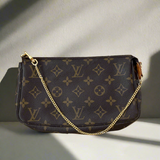Louis Vuitton Pochette