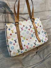 Laden Sie das Bild in den Galerie-Viewer, Louis Vuitton Multicolour Murakami Aurelia