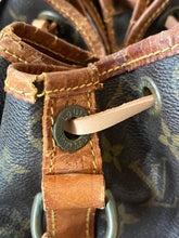 Laden Sie das Bild in den Galerie-Viewer, Louis Vuitton Sac Noe Grande