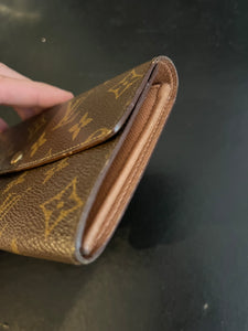 Louis Vuitton Sarah Wallet