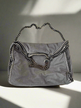 Laden Sie das Bild in den Galerie-Viewer, Stella McCartney Shoulder Bag big