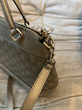 Laden Sie das Bild in den Galerie-Viewer, Gucci Silver Bag