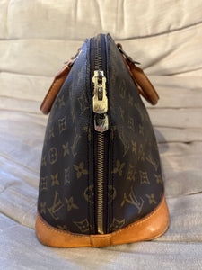 Louis Vuitton Alma