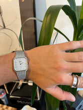 Laden Sie das Bild in den Galerie-Viewer, Rado Quartz Watch