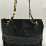 Chanel black quilted Lambskin chain Bag