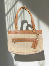 Laden Sie das Bild in den Galerie-Viewer, Louis Vuitton Lucille PM