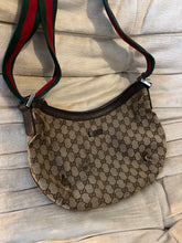 Laden Sie das Bild in den Galerie-Viewer, Gucci Crossbody Bag