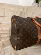 Laden Sie das Bild in den Galerie-Viewer, Louis Vuitton Keepall 50