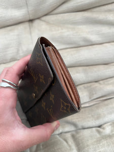 Louis Vuitton Sarah Wallet