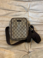 Laden Sie das Bild in den Galerie-Viewer, Gucci Crossbody Bag