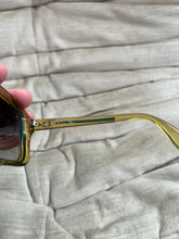 Laden Sie das Bild in den Galerie-Viewer, Christian Dior Sunglasses