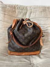 Laden Sie das Bild in den Galerie-Viewer, Louis Vuitton Sac Noe Grande