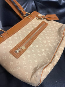 Louis Vuitton Lucille PM