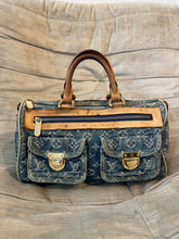 Laden Sie das Bild in den Galerie-Viewer, Louis Vuitton Denim Neo Speedy