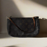 Louis Vuitton Pochette