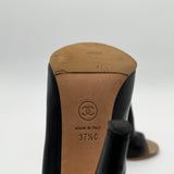 Chanel Ivory Black Heels 37 1/2