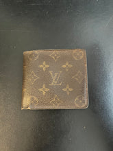 Laden Sie das Bild in den Galerie-Viewer, Louis Vuitton Wallet