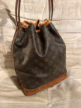 Laden Sie das Bild in den Galerie-Viewer, Louis Vuitton Sac Noe Grande