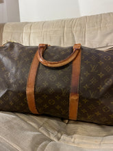 Laden Sie das Bild in den Galerie-Viewer, Louis Vuitton Keepall 50