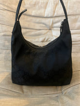 Laden Sie das Bild in den Galerie-Viewer, Gucci Hobo Bag GG Monogram