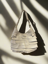 Laden Sie das Bild in den Galerie-Viewer, Yves Saint Laurent Layered Leather Bag