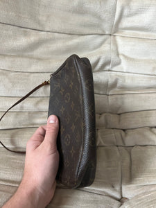 Louis Vuitton Pochette