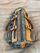 Laden Sie das Bild in den Galerie-Viewer, Louis Vuitton Denim Neo Speedy